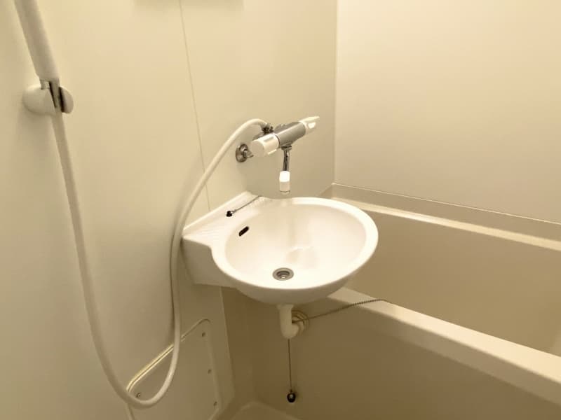 Room image 10