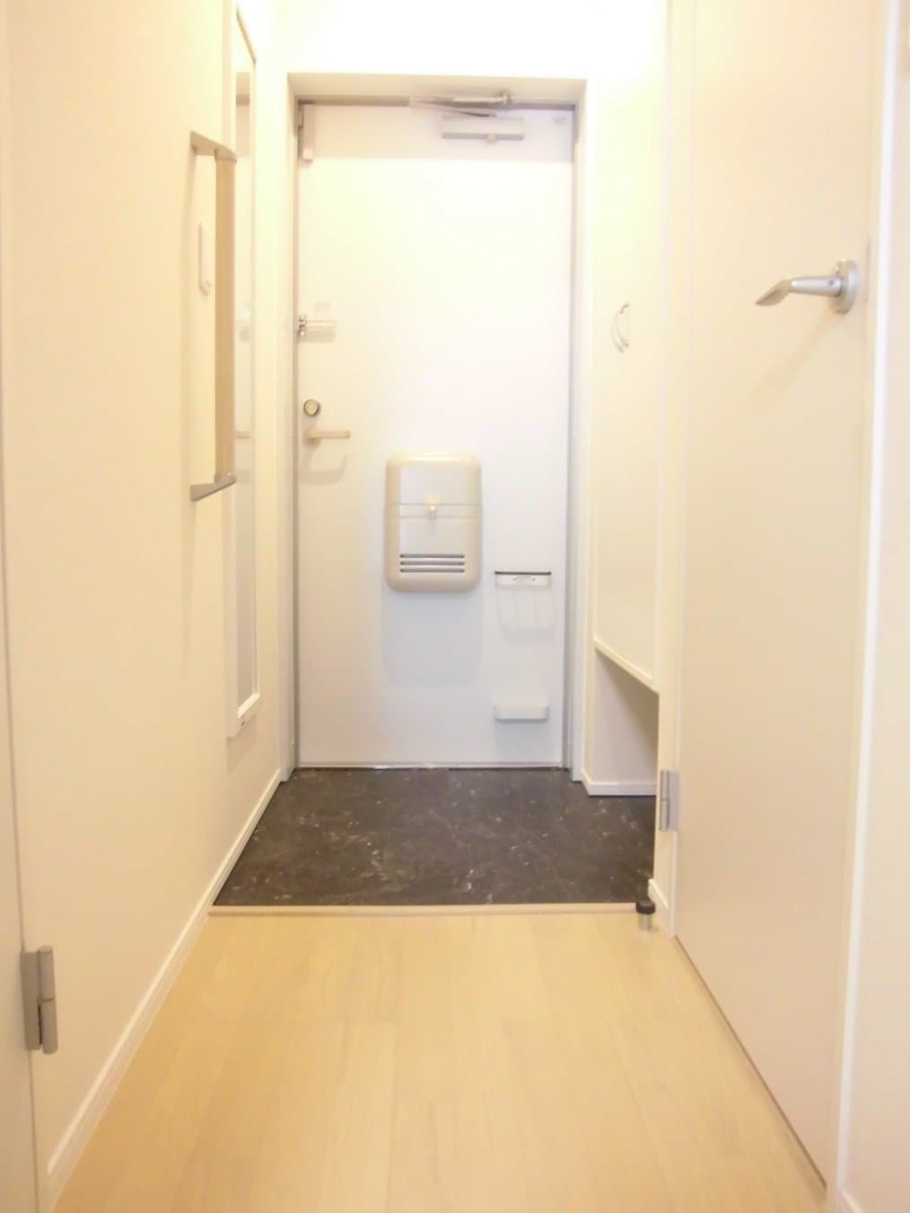 Room image 14