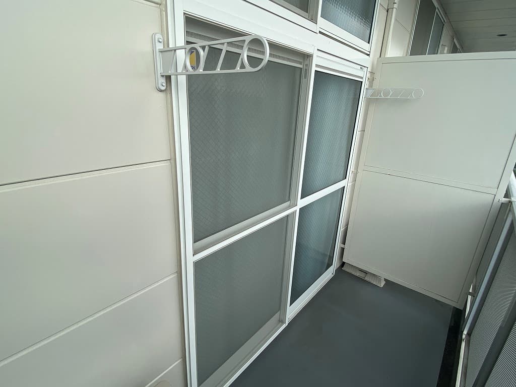 Room image 12
