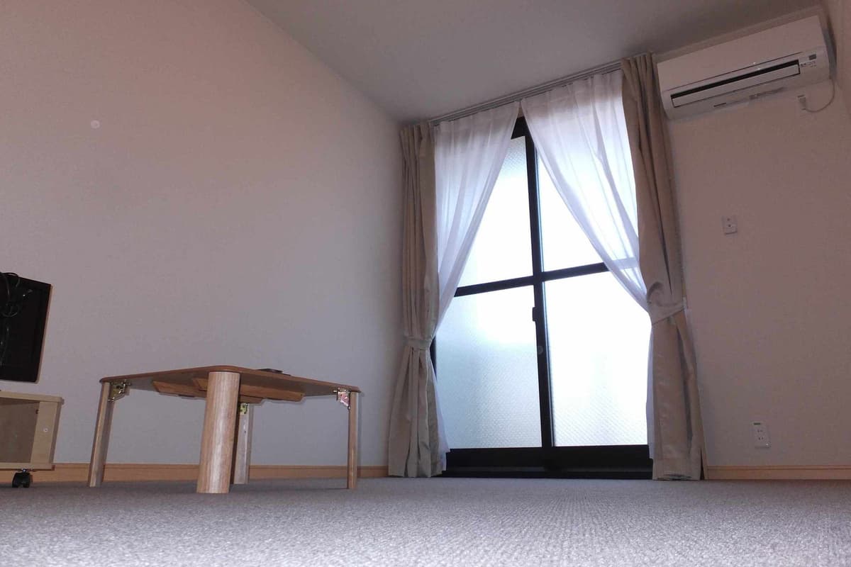 Room image 13