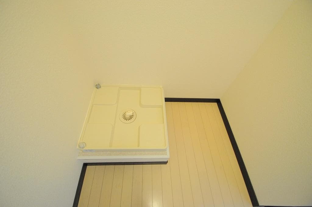 Room image 14