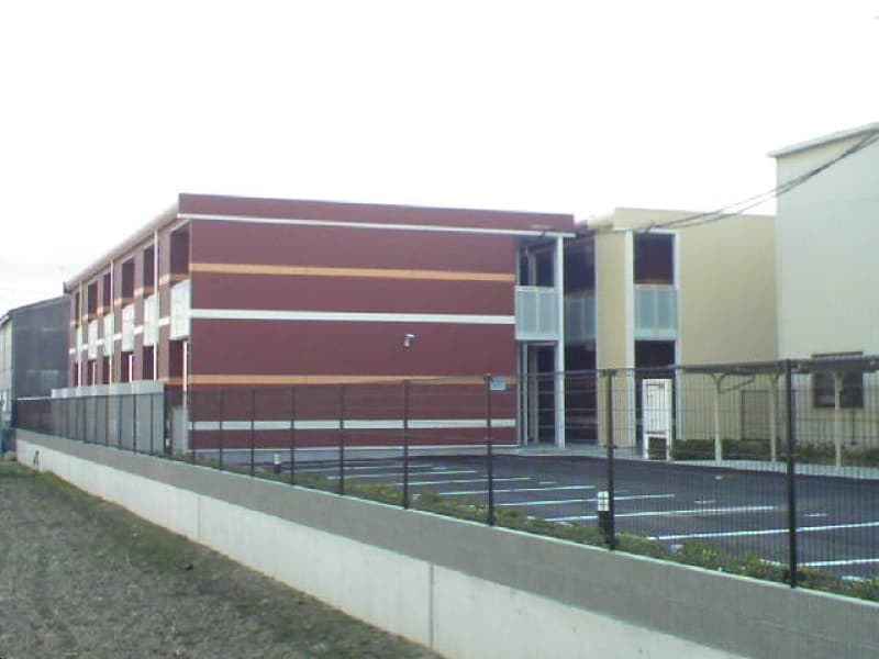 Main Image