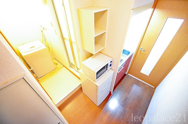 Room image 10