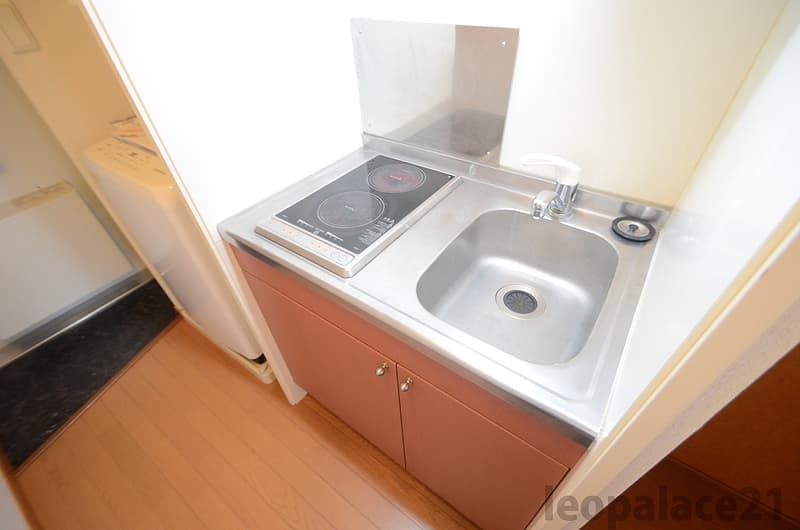 Room image 11