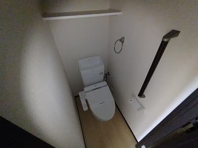 Room image 9