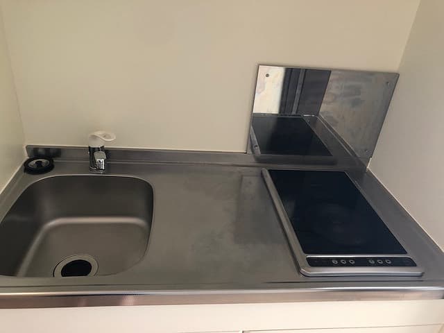 Room image 8