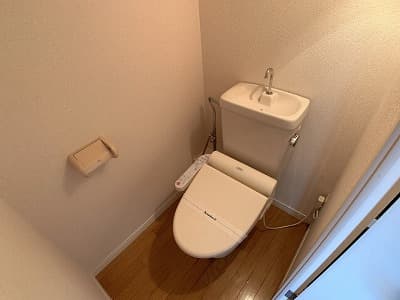 Room image 9