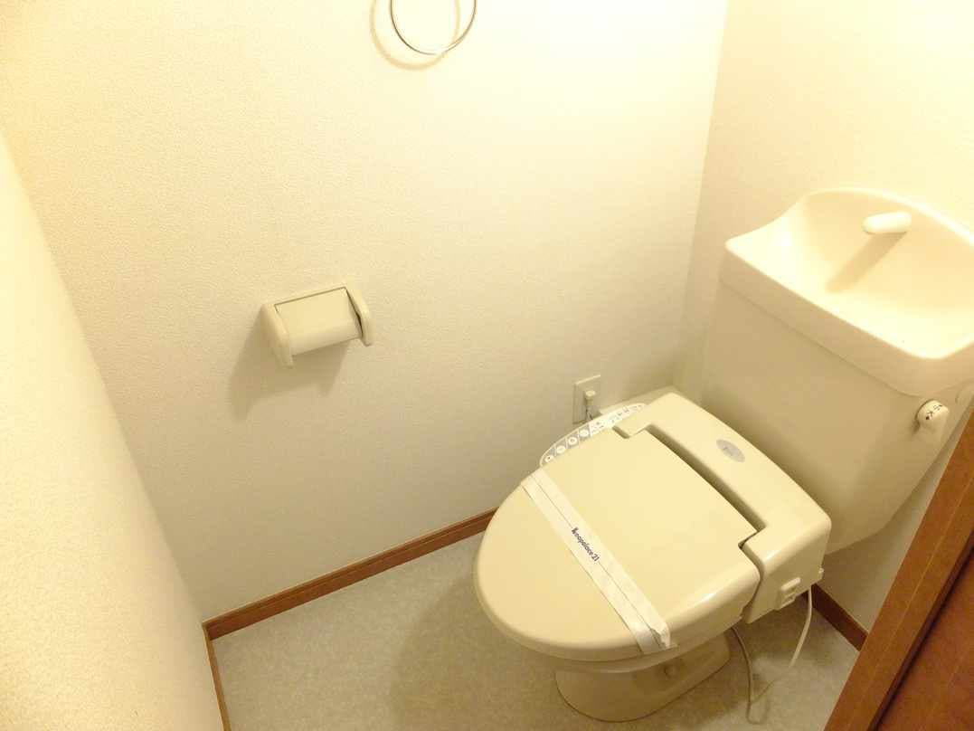 Room image 9
