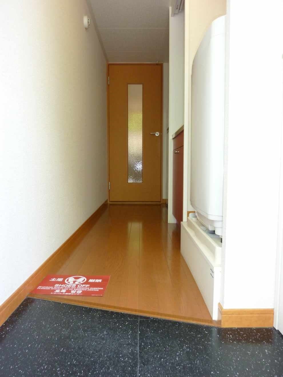 Room image 8