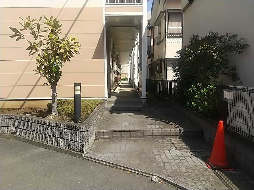 Room image 16