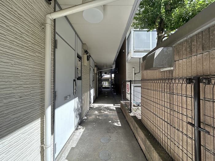 Room image 11