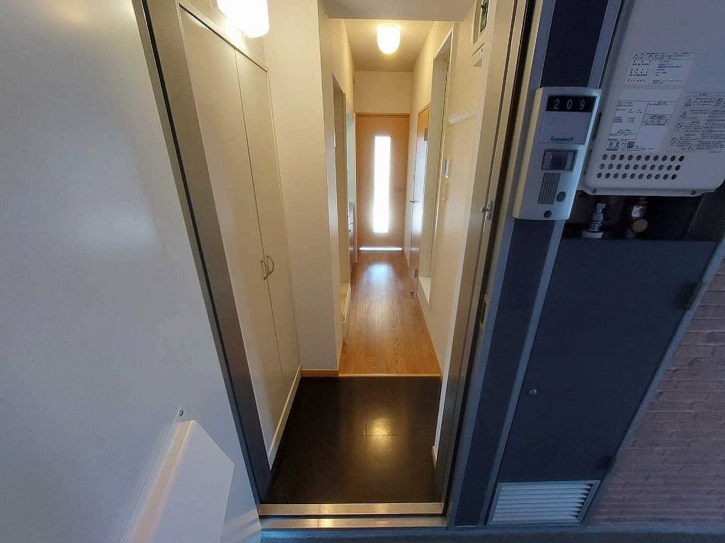 Room image 14