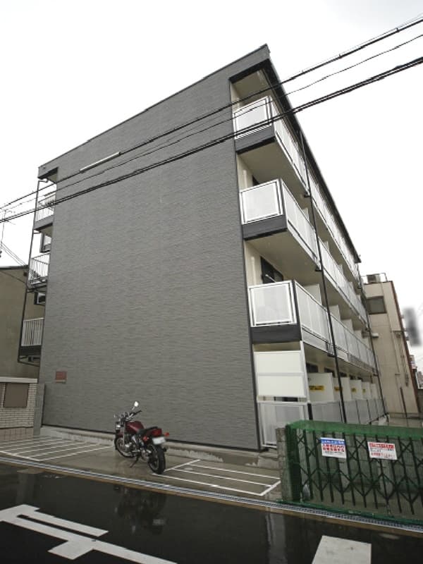 Main exterior of leopalace Koudou