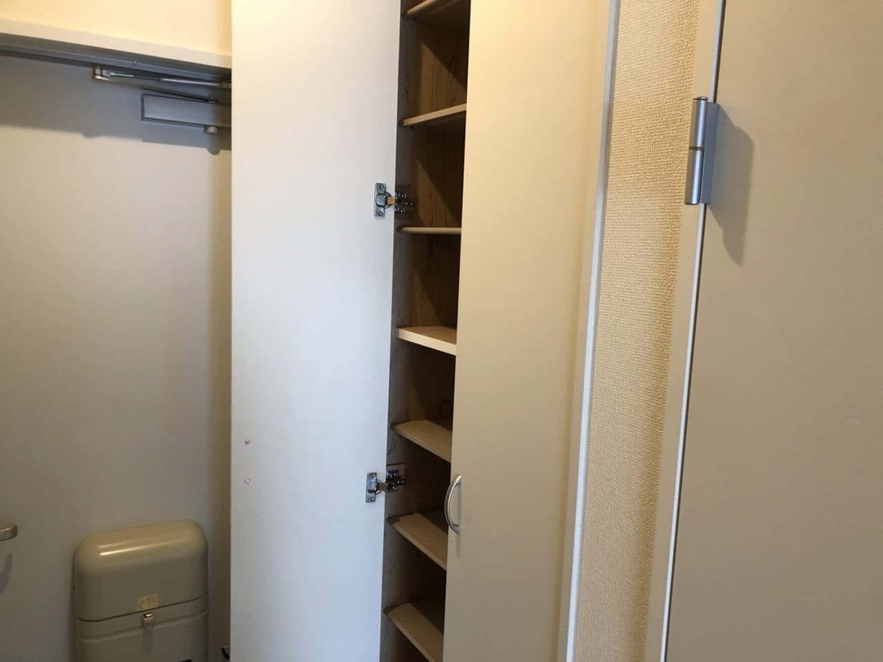 Room image 16