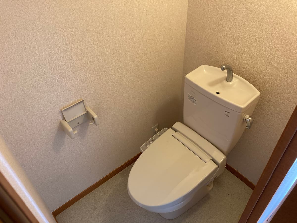 Room image 15