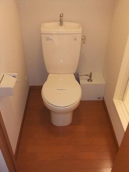 Room image 16
