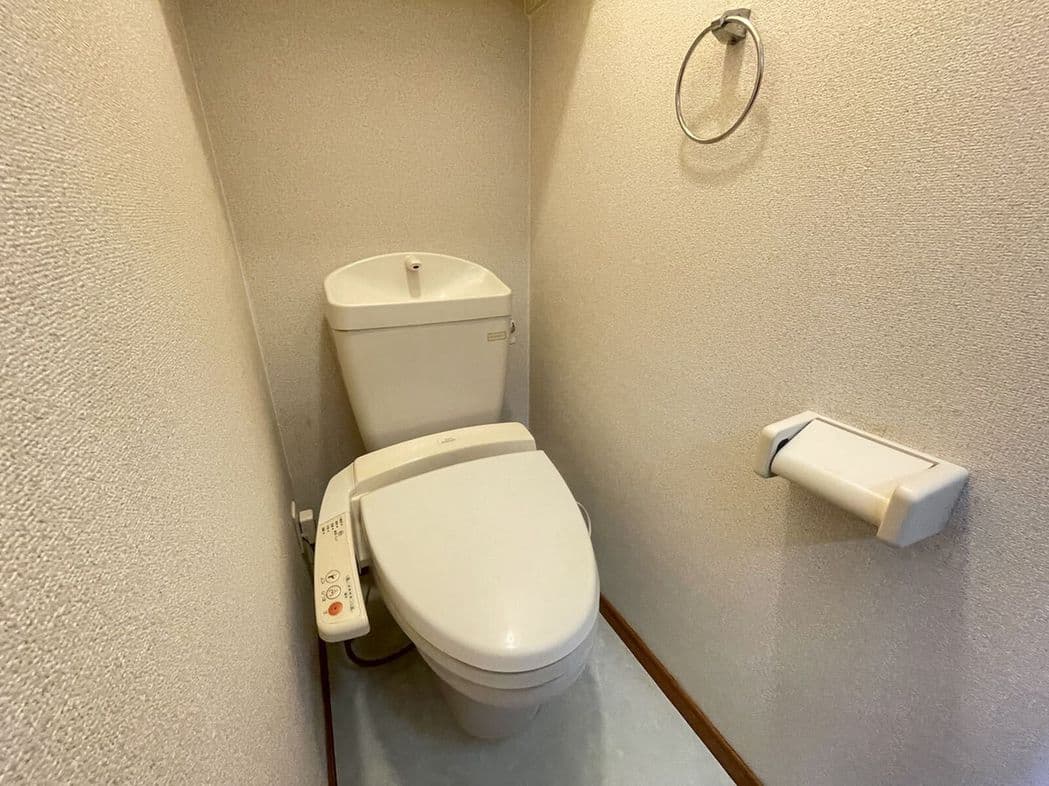 Room image 9