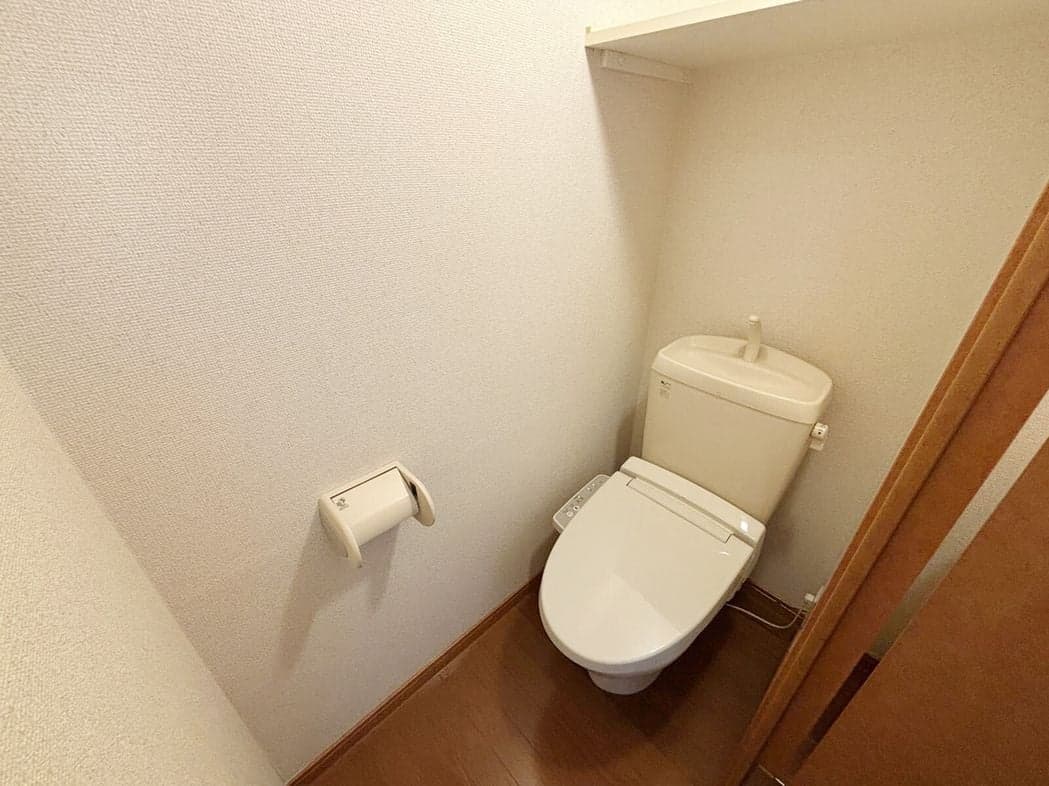 Room image 9