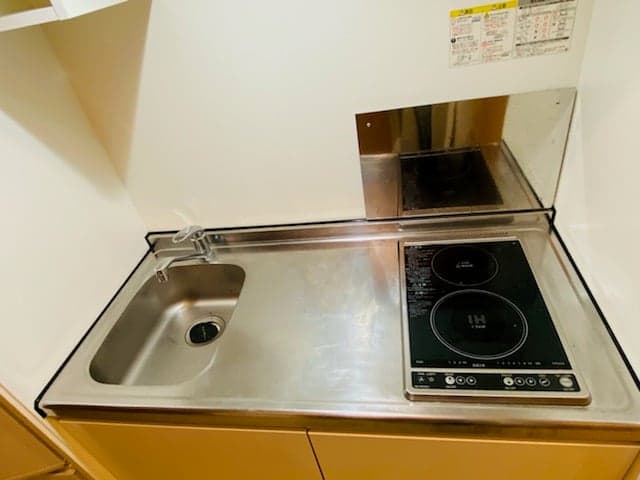 Room image 10