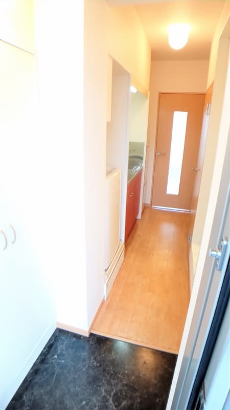 Room image 15
