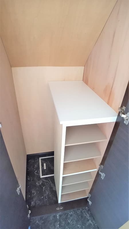 Room image 13