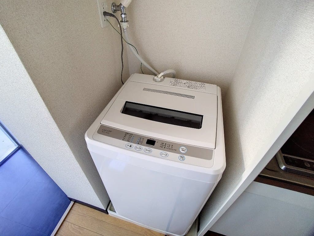 Room image 9