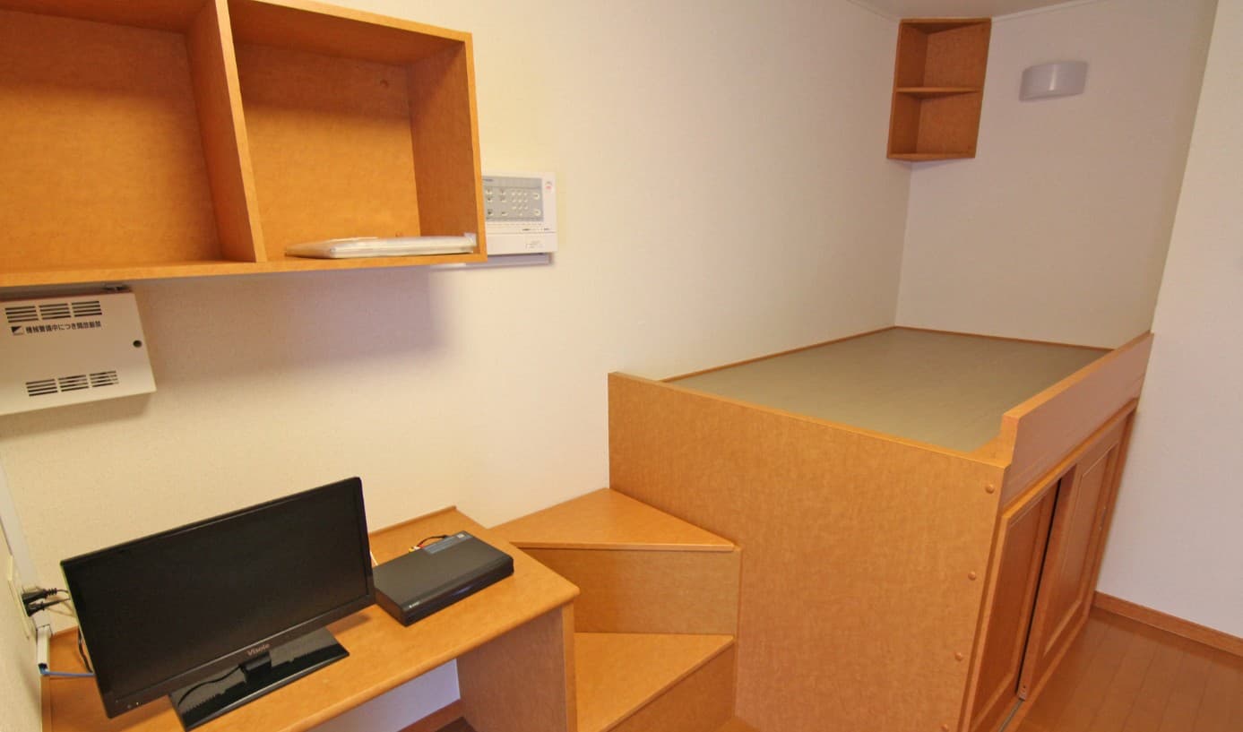 Room image 9