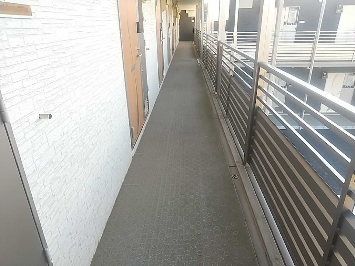 Room image 11