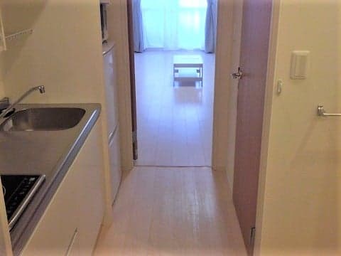 Room image 16