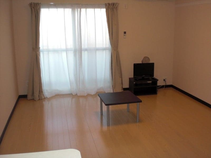 Preview interior of LEONEXT Karota