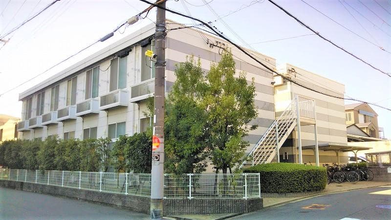 Main exterior of leopalace Syuho