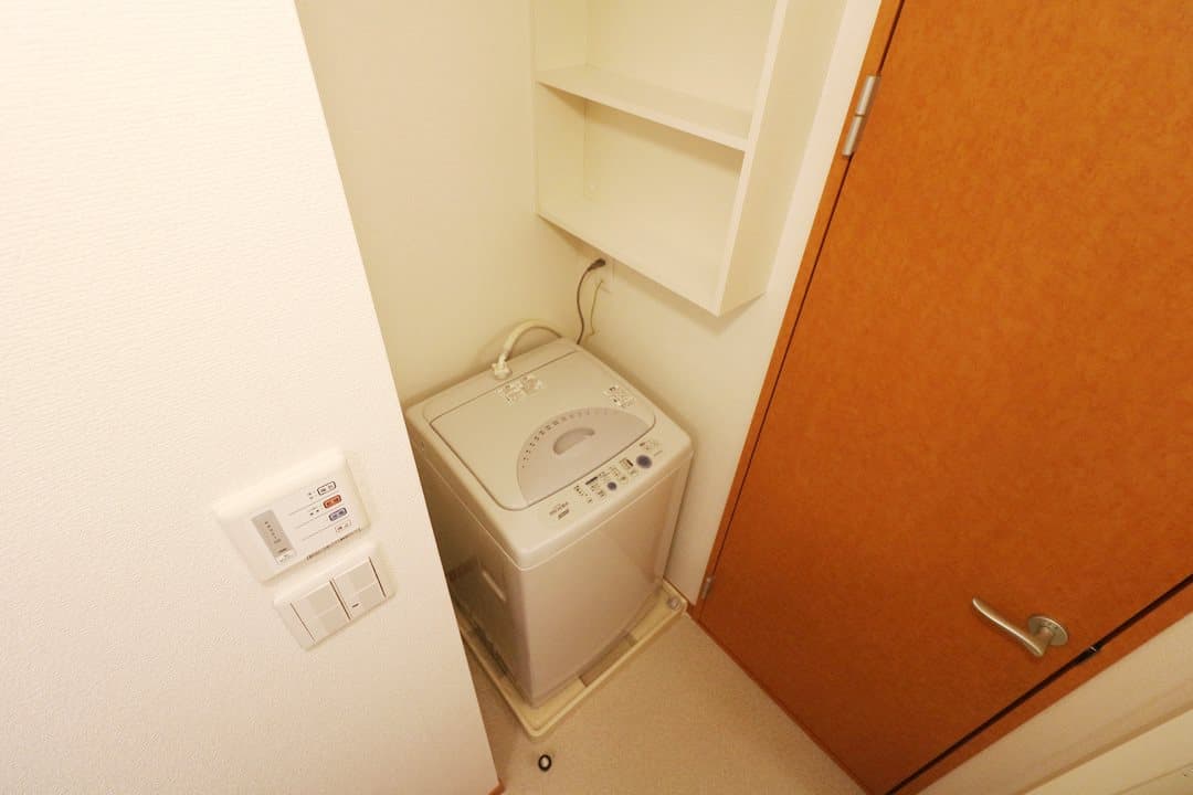 Room image 13