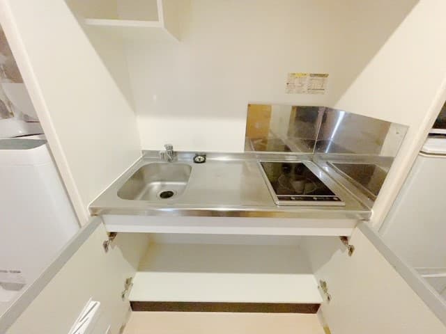 Room image 12