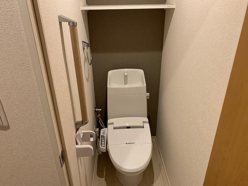 Room image 10