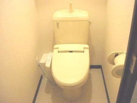 Room image 9