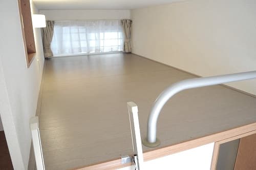 Room image 8