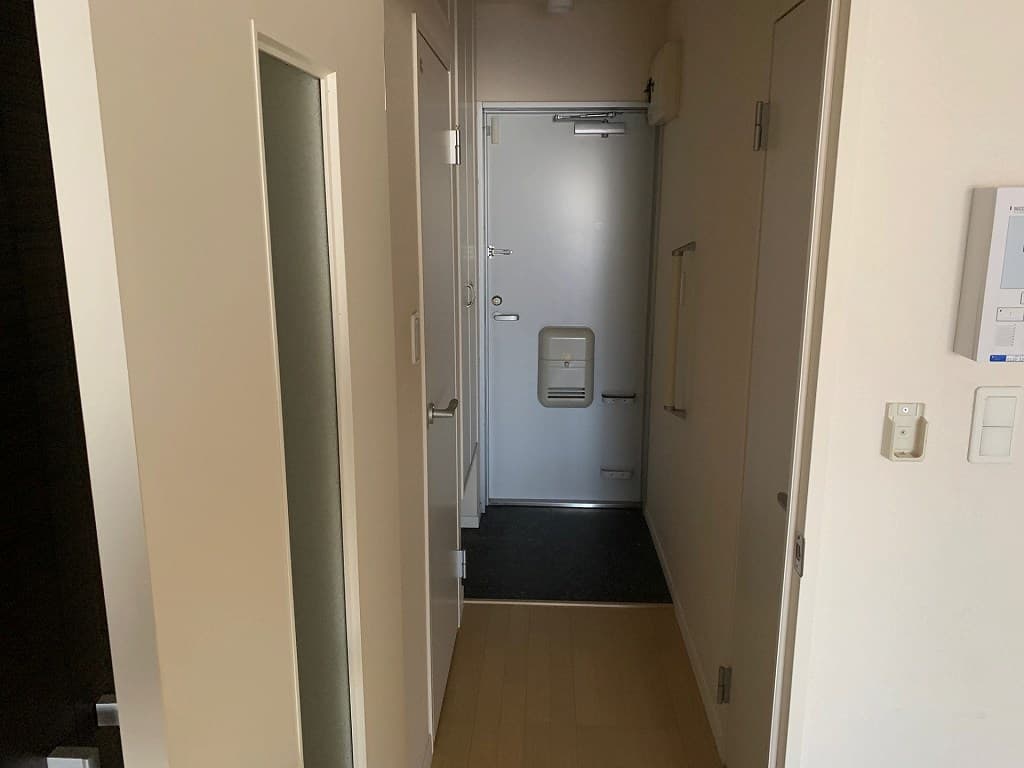 Room image 15