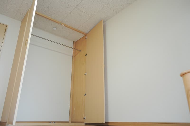 Room image 12