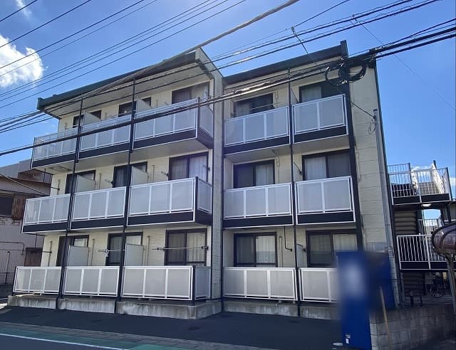 Main exterior of leopalace Win Hill