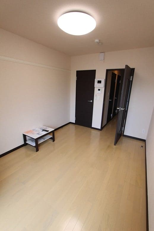 Preview interior of CLEINO Aries