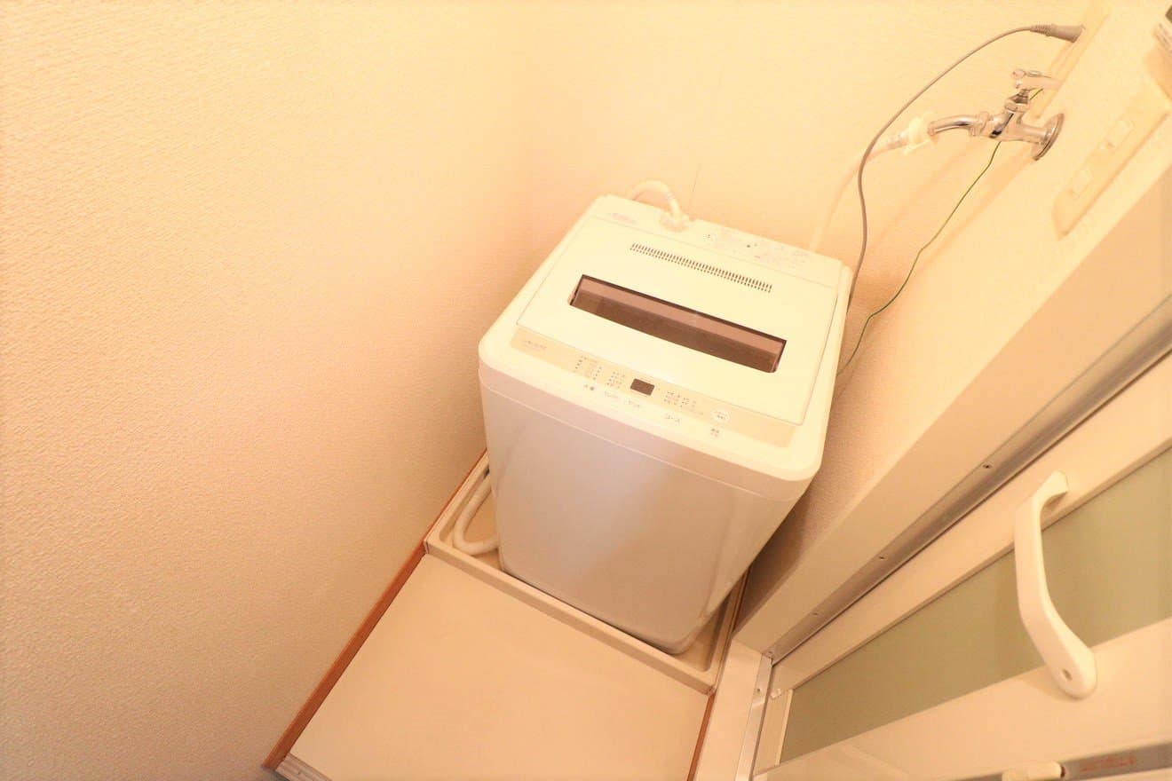 Room image 16