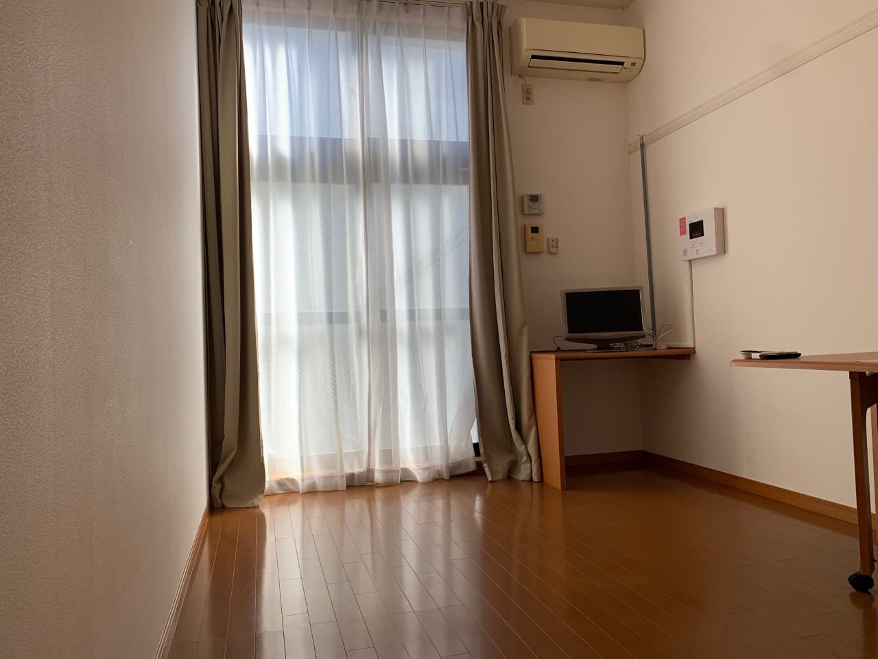 Room image 11