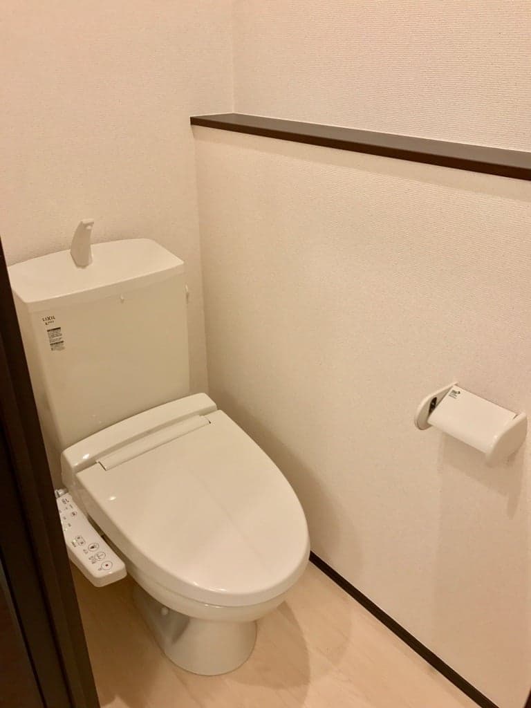 Room image 13