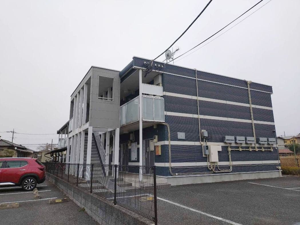 Main exterior of LEONEXT Shoken