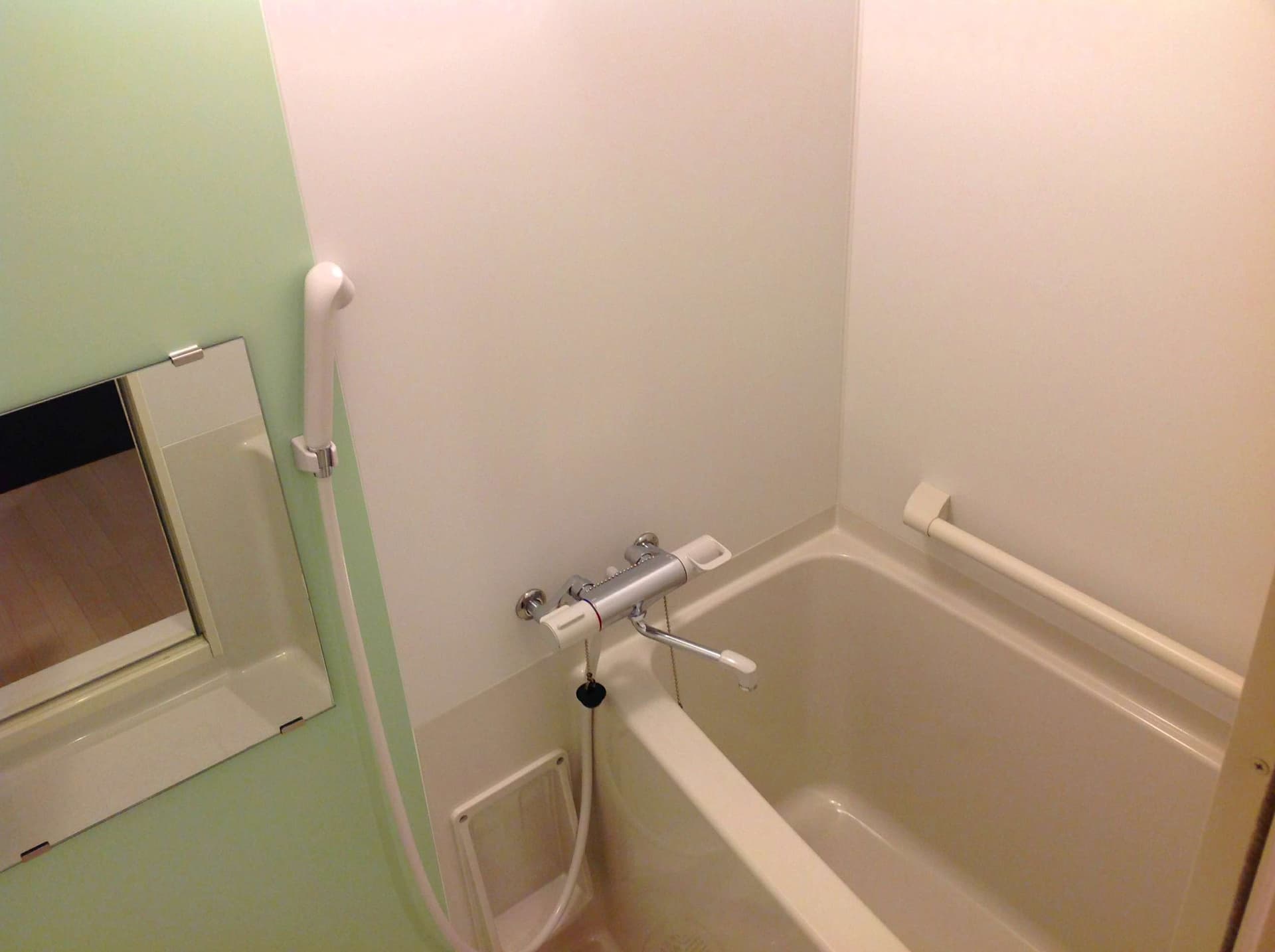 Room image 12