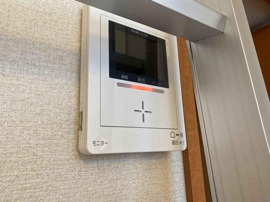 Room image 14