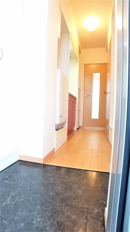 Room image 15