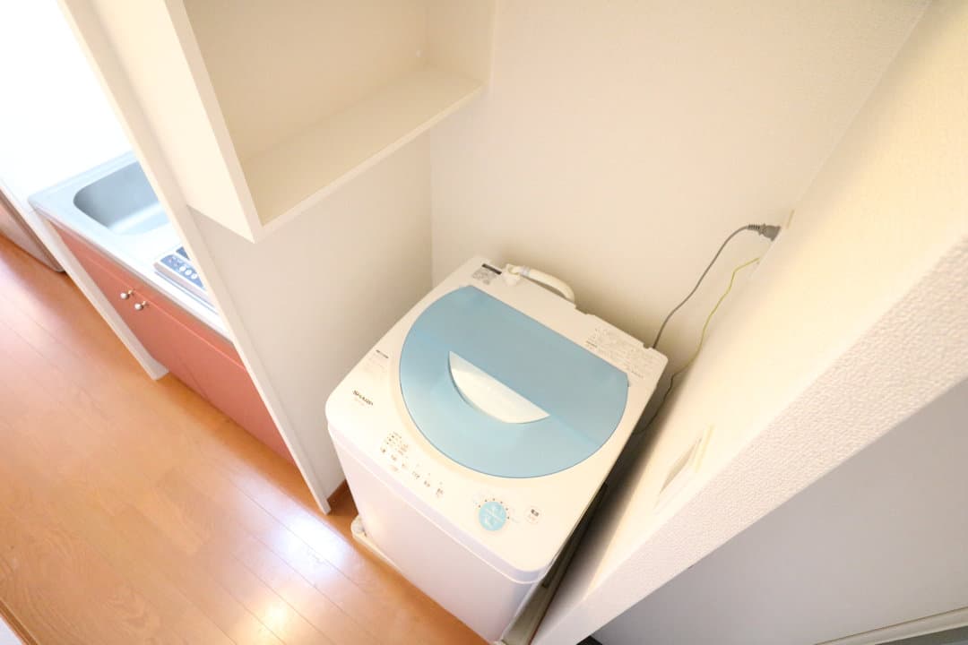 Room image 16