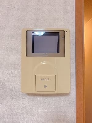 Room image 12