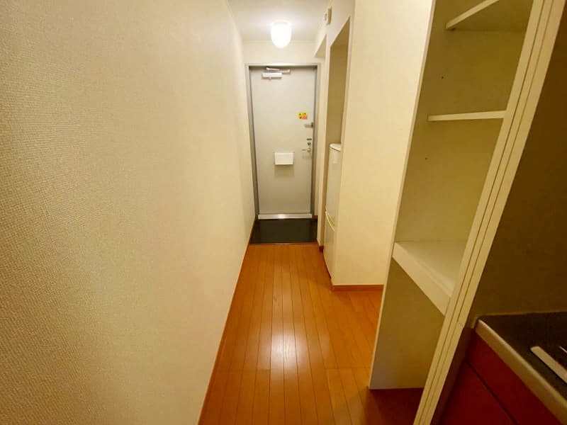 Room image 14